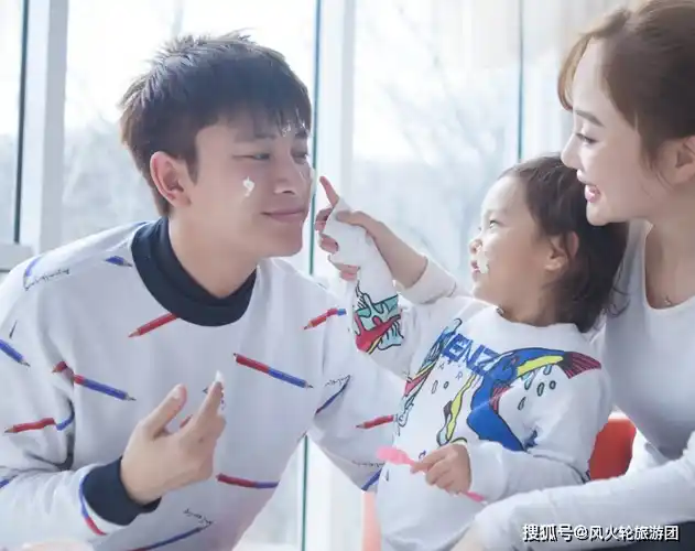 李小璐终于传来喜讯,工作室已证实真实性,网友:恭喜恭喜_贾乃亮_家庭