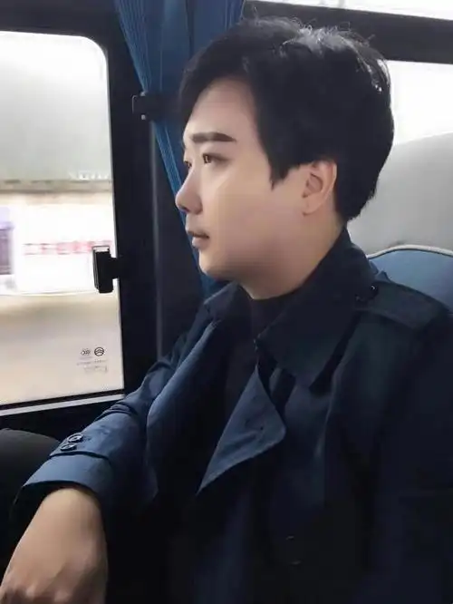 虎牙星盛典6强赛事激烈楚河怒发50万红包粉丝都替他心疼