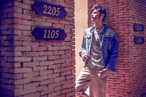 他当过司机做过工人却能捧红周杰伦