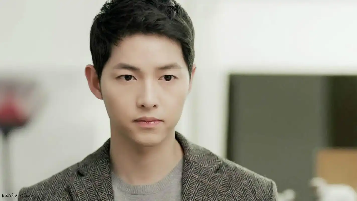 宋仲基太阳的后裔见家长剧照图片桌面壁纸