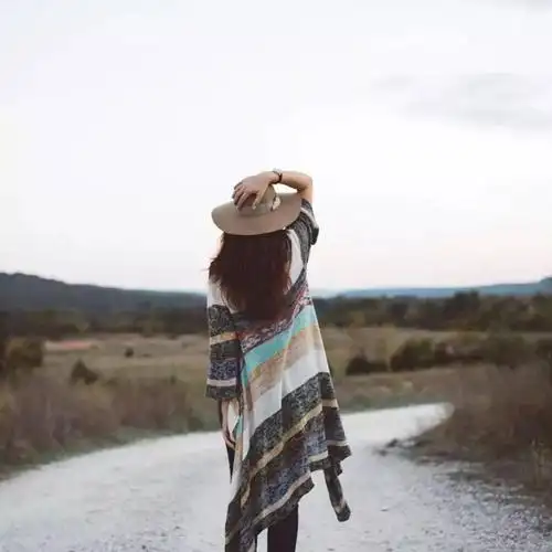 风景背影的微信头像