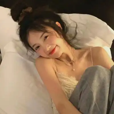 看起来纯欲干净的可爱女生头像 抖音超火网红妹子头像图片大全_女生