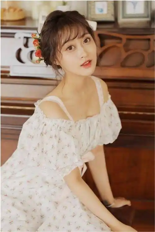 小魔仙美雪扮演者分享近况,退圈成为海归学霸,颜值大逆袭_黄安仪