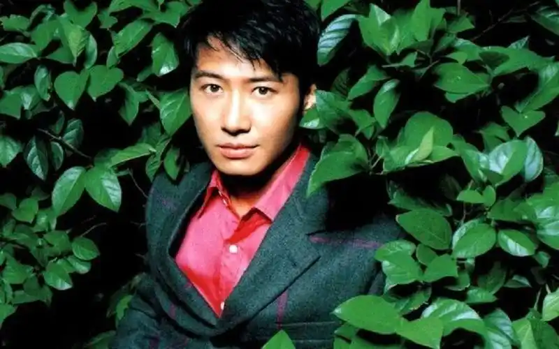 黎明30周年演唱会黎明的颜值确实高到离谱关键唱歌也好听