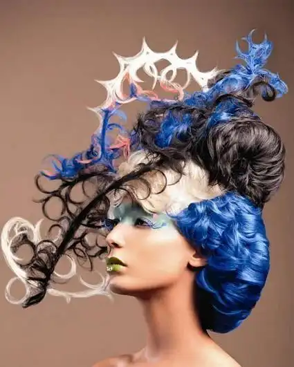 创意造型|请欣赏,7组风格迥异的发型大片_艺术