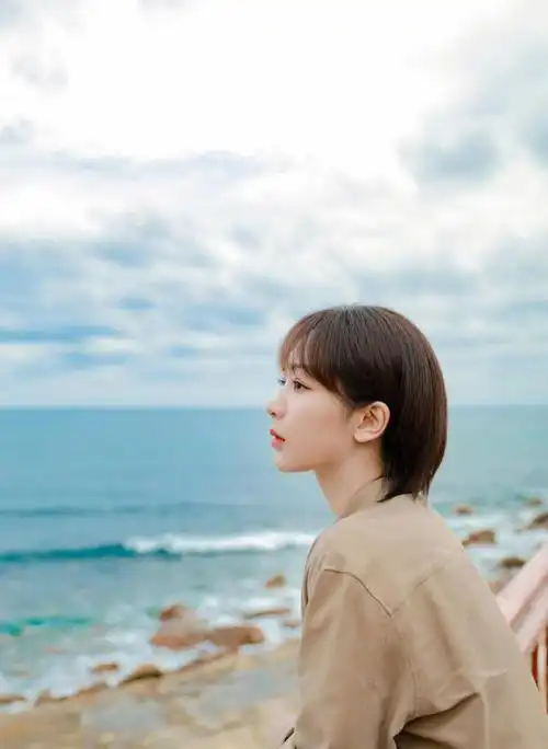 杨紫造型师再开挂连换两套造型风格大变第二套直接登上热搜