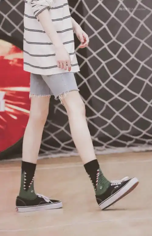 分享一下你相册里马嘉祺的腿010101@时代少年团队长-马嘉祺