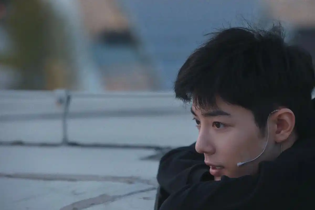 肖战王一博 @dou 小助手 @抖音小助手  图片来自于网 - 抖音