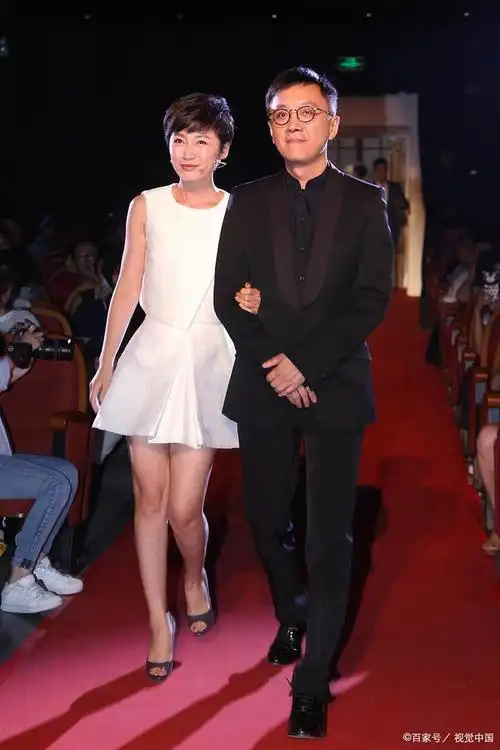 毛林林曲栅栅宋丹丹萨顶顶袁姗姗朱媛媛孙骁骁练练钱迪迪潘春春徐冬冬