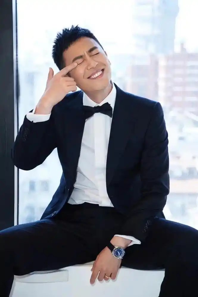 朱亚文 #一眼沦陷 #治愈性笑容 #笑起来很甜 - 抖音