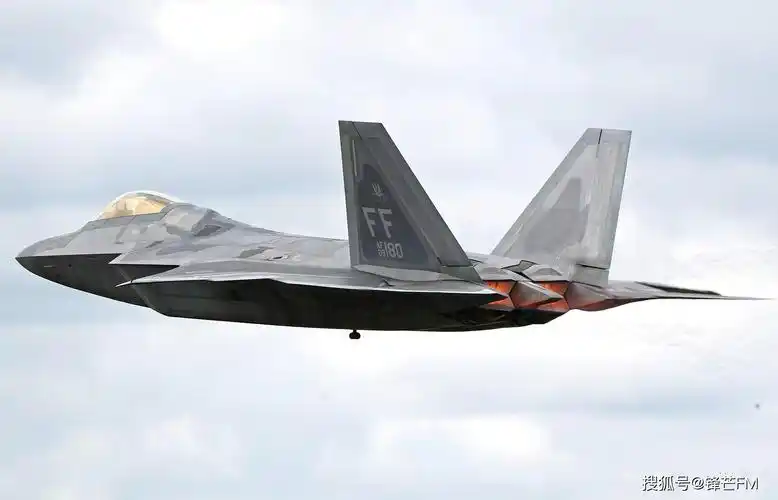 猛禽再坠毁,美国f22战斗机数量剩余183架