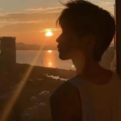 小众侧脸男头 帅到爆的男头高清侧脸图片_男生头像_美头网