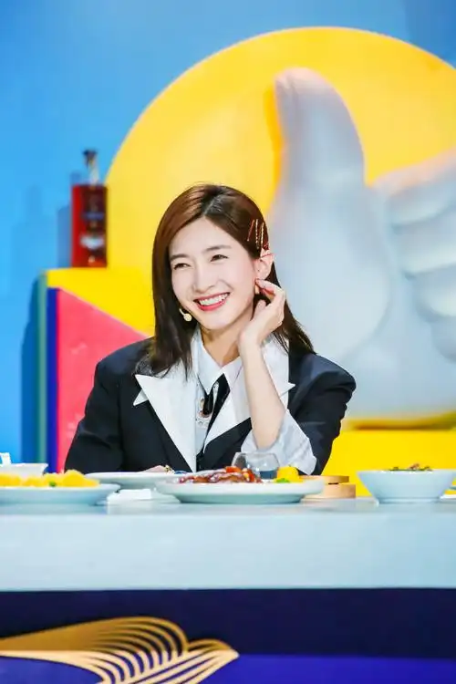 江疏影恕我直言节目照图片