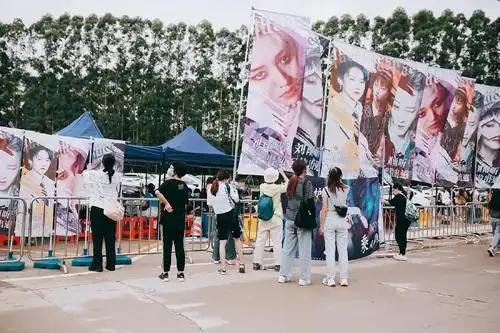 搬家现场应援照片