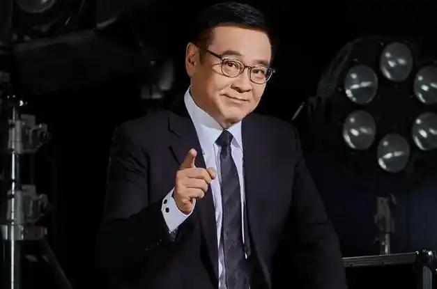 吴镇宇问金莎是否愿意和男朋友演母子,网友:问问韩雪,尔冬升|肖战