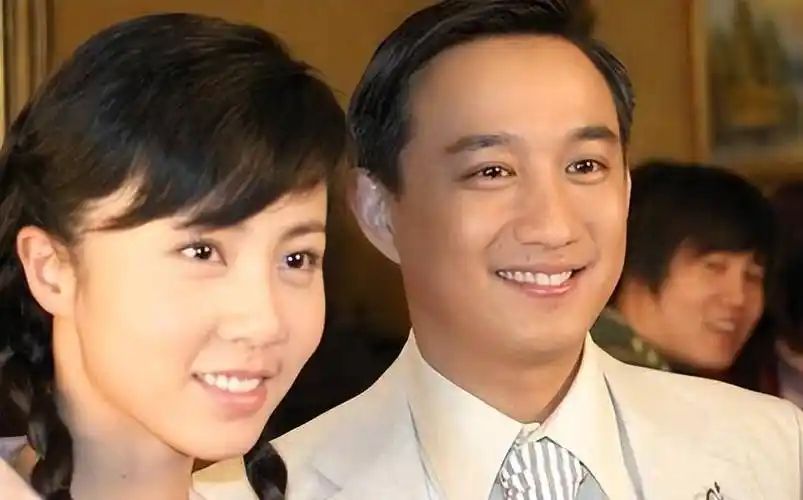 "洗脑选手"黄磊:先遭贾静雯发暧昧短信,后被妻子孙莉当众指控_刘若英