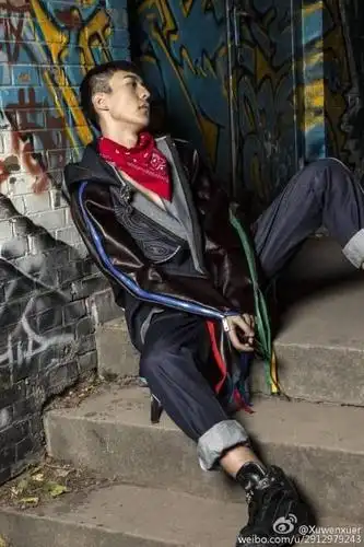 深扒偶像练习生搞笑担当卜凡男模出身走过t台拍过大片