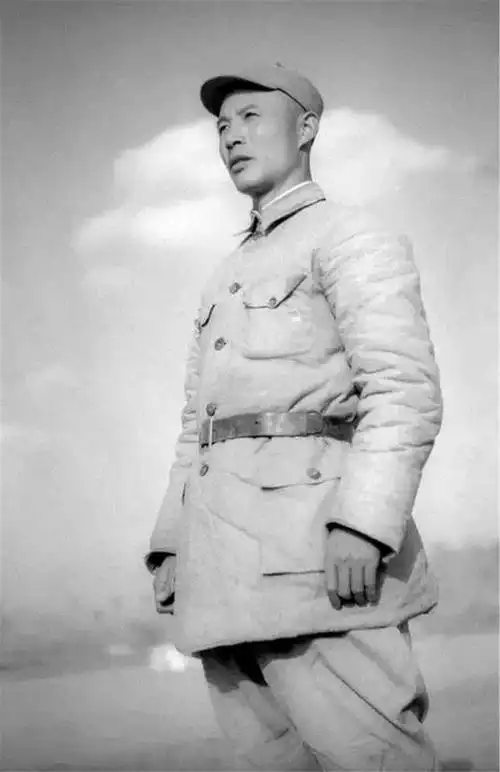 八路军的老照片,信息量很大