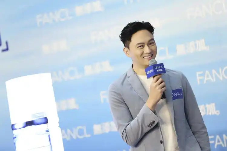 fancl携手代言人张智霖开启不用防腐剂美得持久护肤新时代