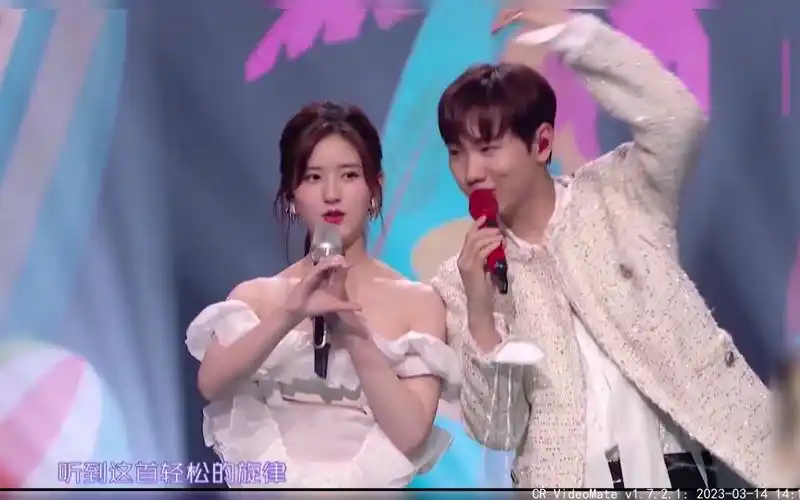 盘点明星社死现场:汪苏泷和赵露思卡点比心,周深模仿女生撒娇