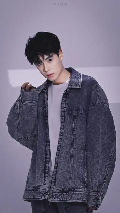 胡一天壁纸来袭7878胡一天壁纸图片可爱多彩壁纸344期明星壁纸