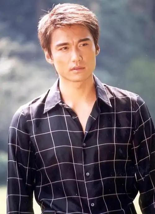 胡兵:演戏有"三不"原则,曾被质疑性取向,如今51岁仍不婚不育