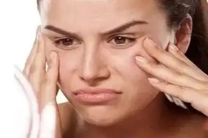 了解脸色暗沉原因,快速解决肌肤困扰问题