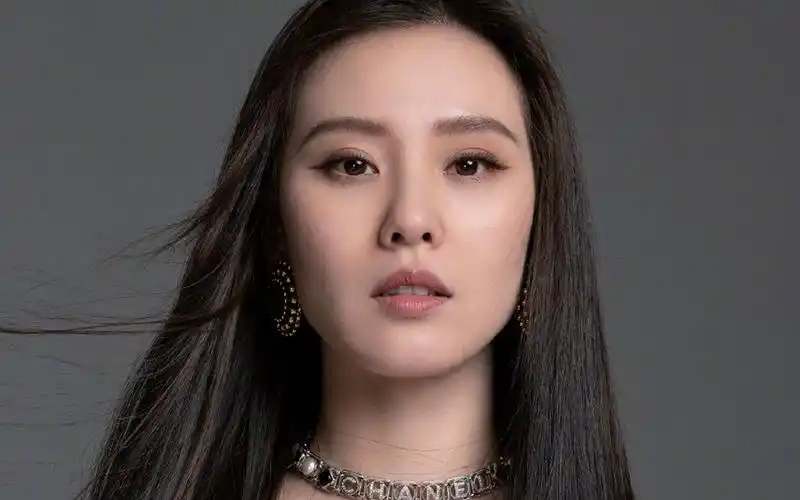 刘诗诗魅力写真图片桌面壁纸_大陆明星_壁纸下载_美桌网