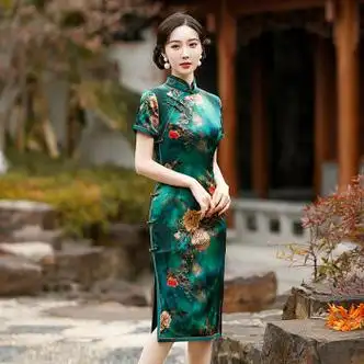 跨羽桑蚕丝旗袍中长款夏季新款真丝年轻款女侧八扣高端绿色复古中国风