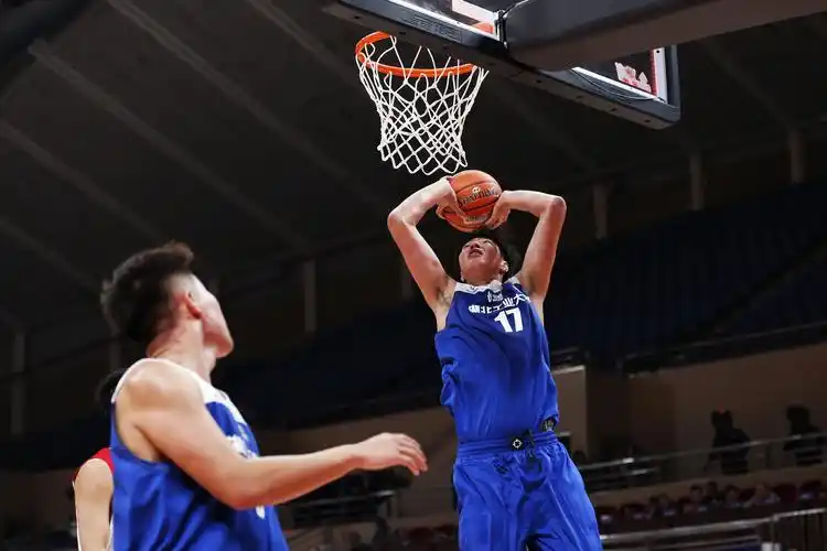 cuba揭幕战王磊率队不敌华中科大国青内线扇6帽