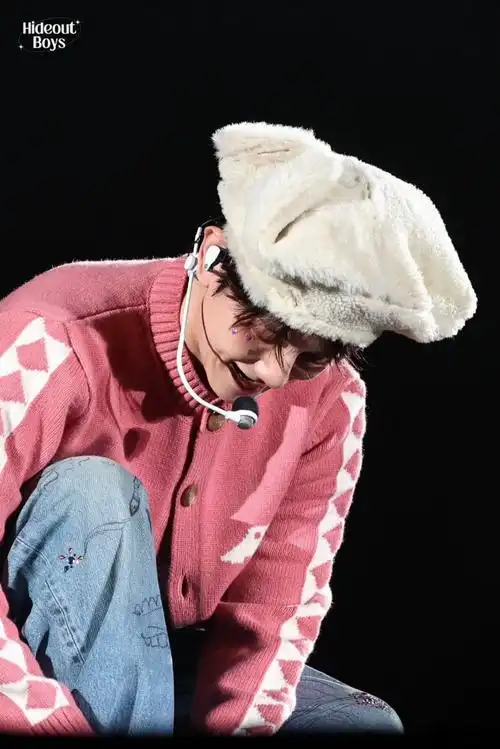 solo 亚巡 lonsdaleite>in 雅加达 day2 高清【边伯贤】@baekhyunee7