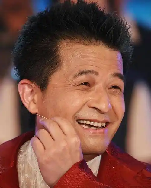 毕福剑近况揭晓!从央视退休,澄清未居乡村,现正经营多项事业