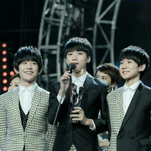 【二周年快乐,我爱你们】在线收听_tfboys逗比台妹任性爱你_荔枝fm