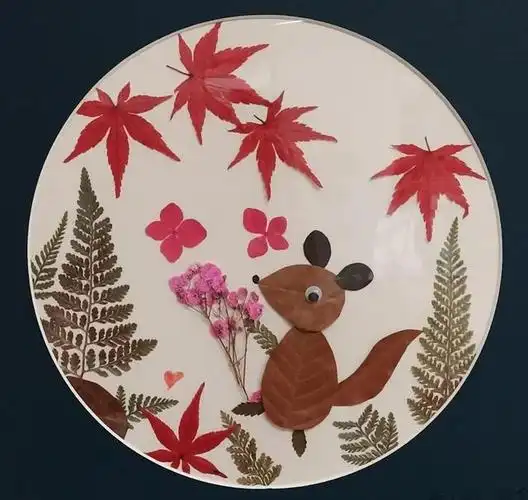 怎样制作简单的树叶贴画关于秋天的树叶手工贴画大全