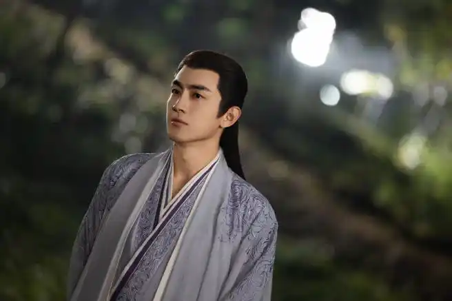 林更新行止##林更新 与凤行