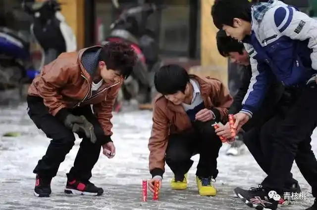 呼和浩特人小时候放炮的经历