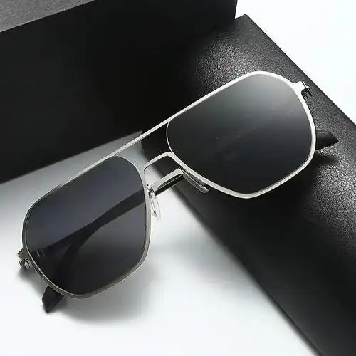 抖音同款酷炫轻盈太阳镜男士高清墨镜直播同款驾驶户外钓鱼遮阳镜