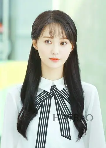 你们只看到了郑爽的瘦,没有看到她的努力,然而这次我只想说说她的发型