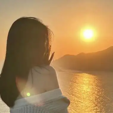 海边日落漂亮女头-女生头像 - 壁纸之家