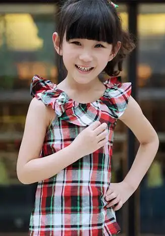 首页 流行发型 学生发型 小学女生的漂亮发型图集    天真可爱的小