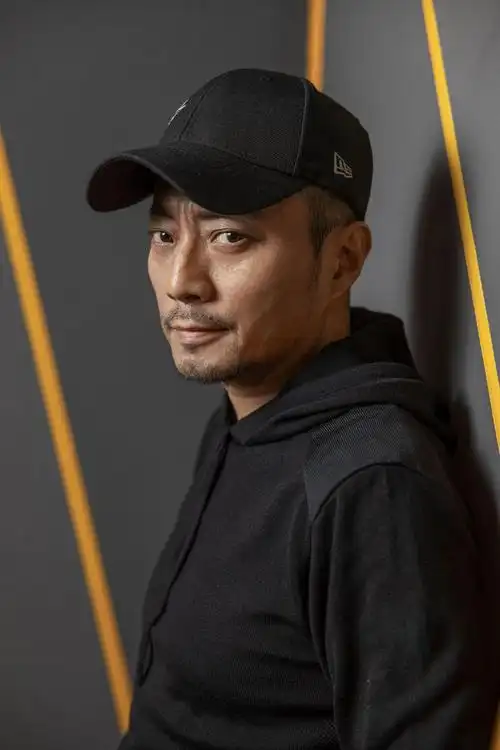 宅男张涵予丨人物