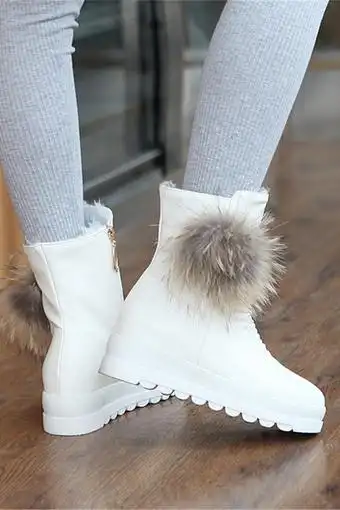 冬季新款韩版雪地靴白色短靴保暖加厚大童少女学生平底棉靴女鞋子