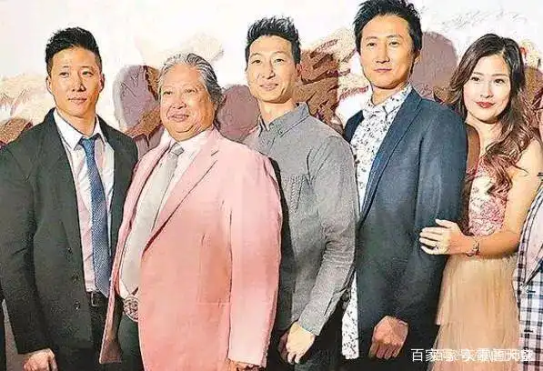 第三个洪金宝,洪金宝有三个儿子和一个女儿.而三个儿