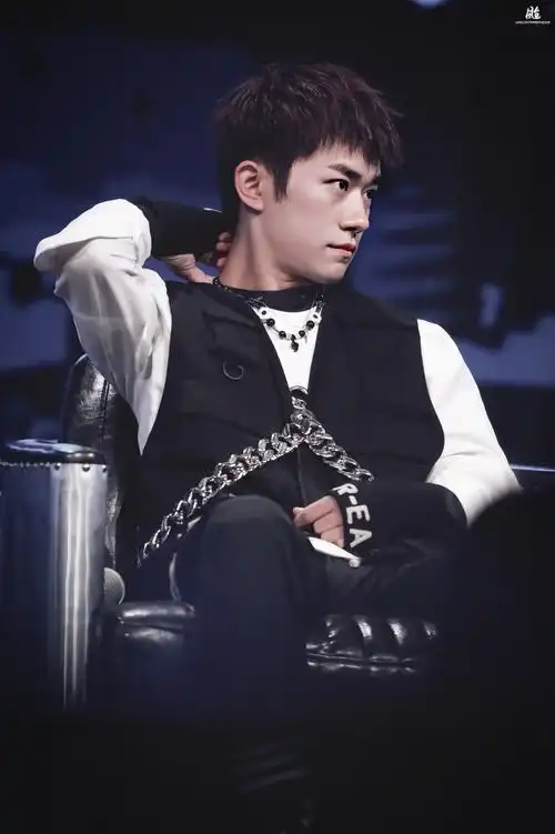 易烊千玺 这就是街舞第三季决赛