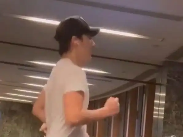 王力宏ig更新跑步健身