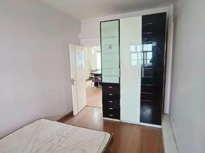 南湖北路友好花园一期北郊客运站王家梁源凯第一城百商国际