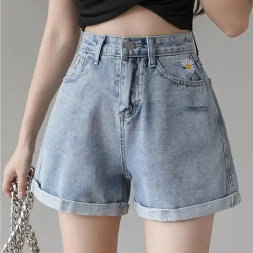 牛仔裤女夏季新款牛仔短裤女夏学生宽松韩版高腰阔腿破洞显瘦新款不
