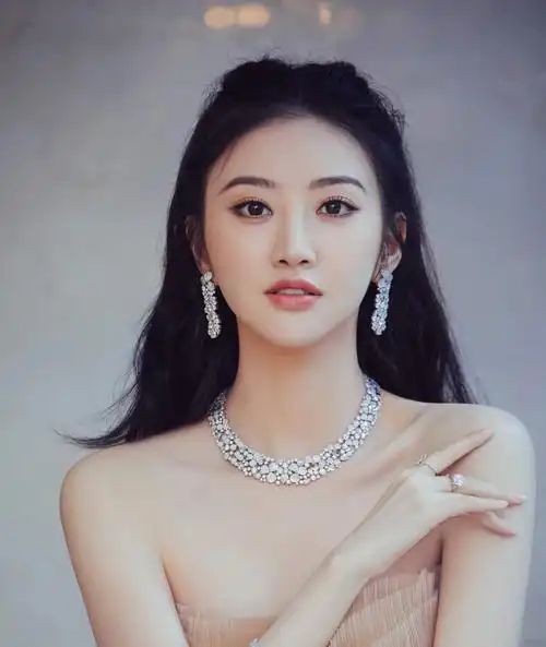 为什么说景甜是人形貔貅为什么说景甜人形貔恘