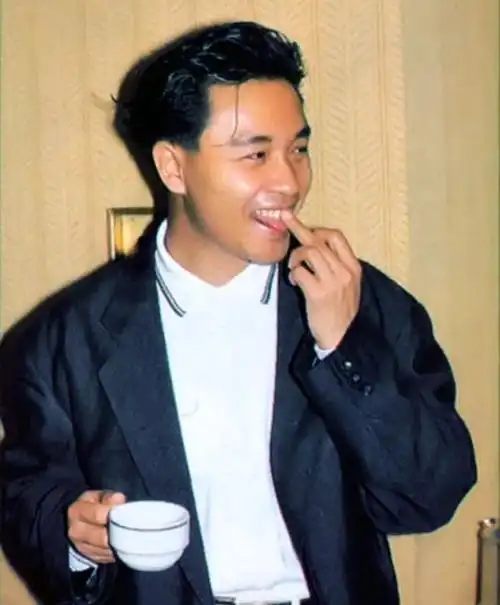 张国荣颠倒众生的小可爱1