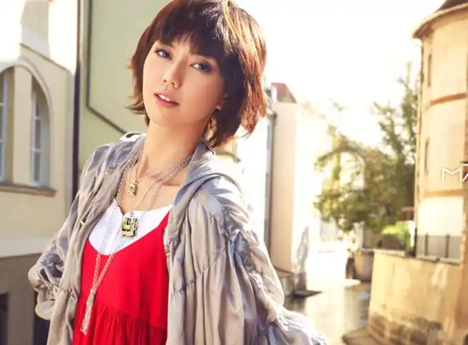 脾气大还风流,吐槽陈小春"没人要",应采儿是认真的